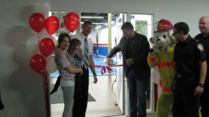 229690_385080228274253_1153405752_n